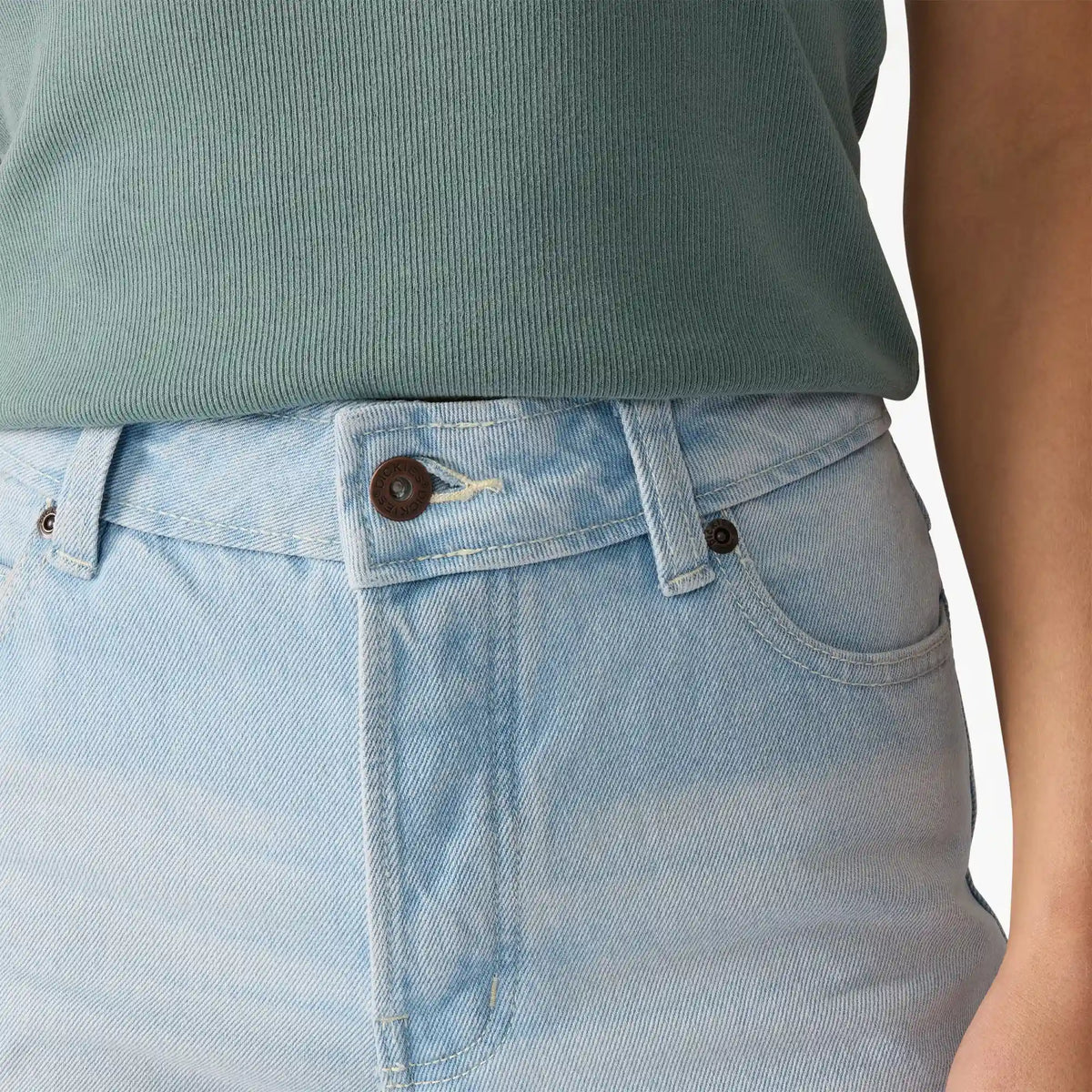 Women's 984 Relaxed Straight Jeans