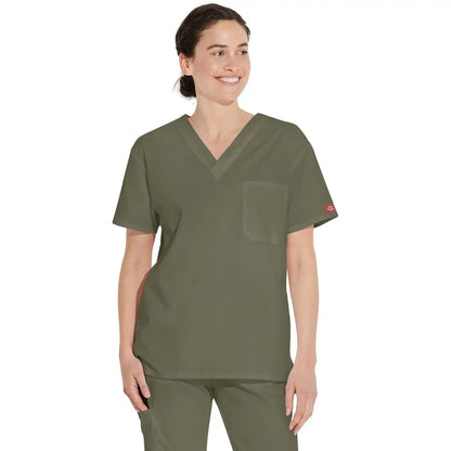 Unisex EDS Signature Tuckable V-Neck Scrub Top