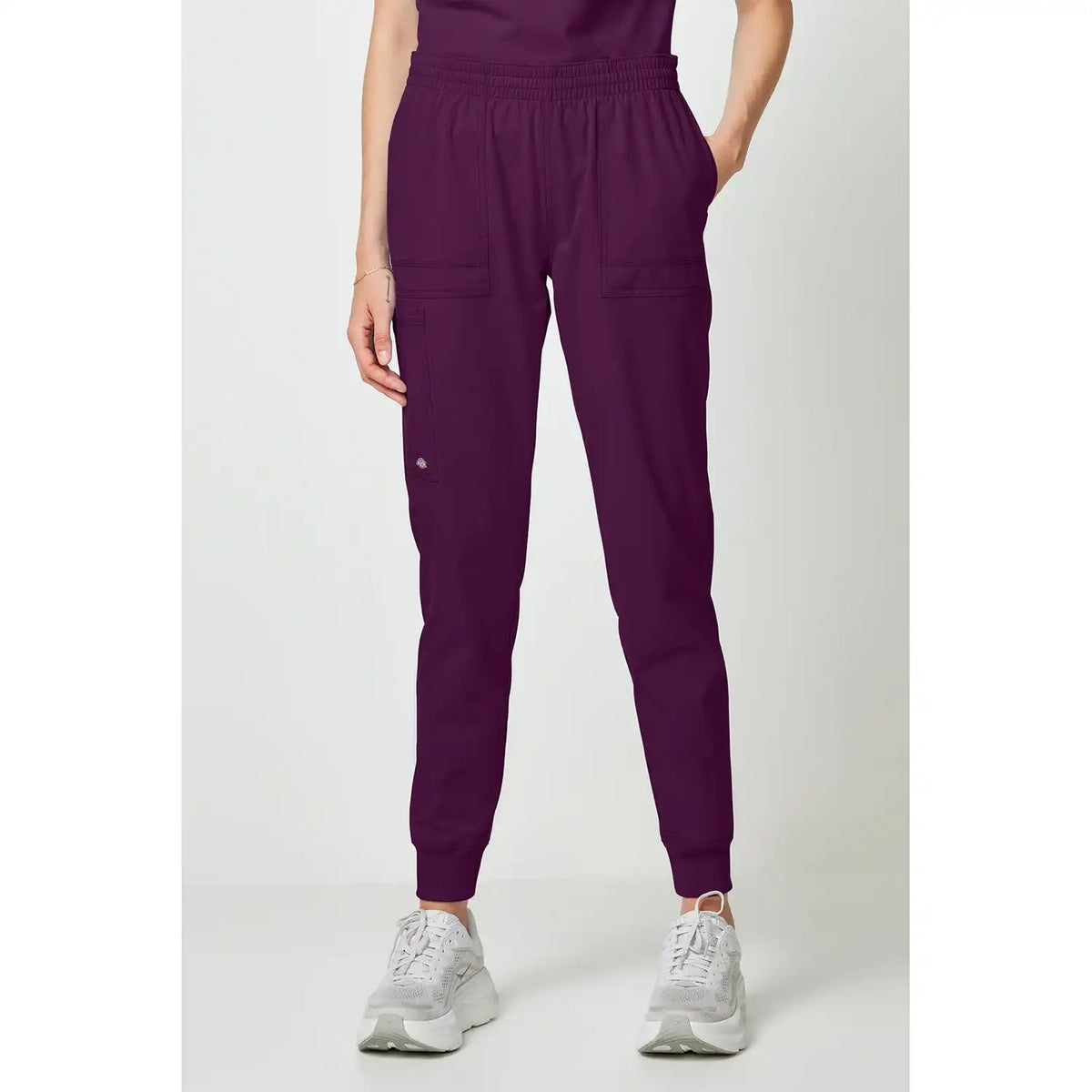 Women's Forge Mide Rise Cargo Scrub Jogger